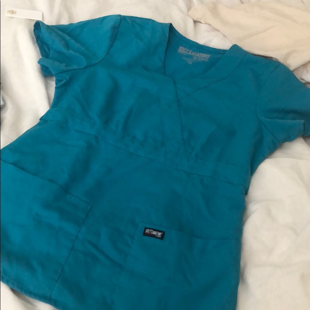 Brand new teal grays anatomy scrub top